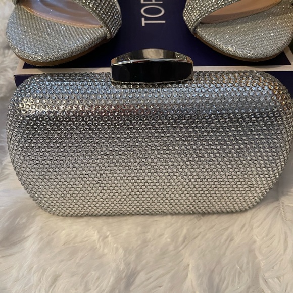 Rhinestone Silver Sexy Sandals Size 8 by Top Moda with handbag set - Picture 10 of 11